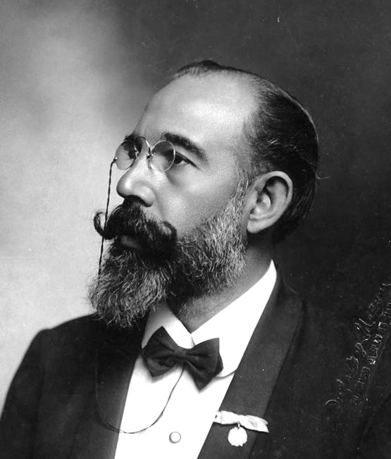 Studio portrait of the composer Xosé Castro González, Chané